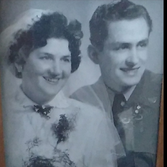 โ๏ธ 12K GOLD FILLED Red STONE GOLD CUFFLINKS EVC - Picture 15 of 16